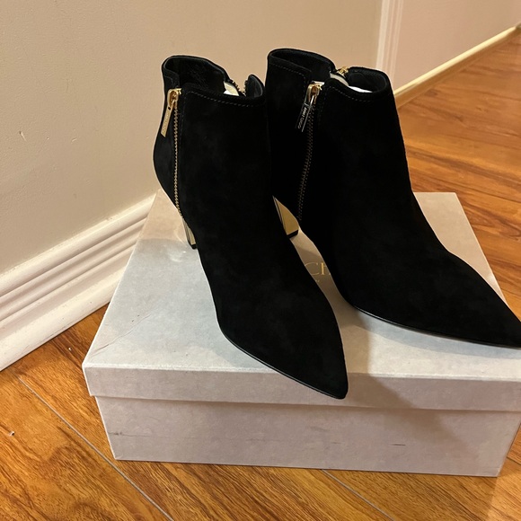 Jimmy choo ankle boots (perfect Christmas gift) - Picture 3 of 6